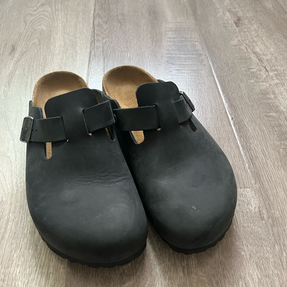 Boston Clogs - Picture 6 of 10